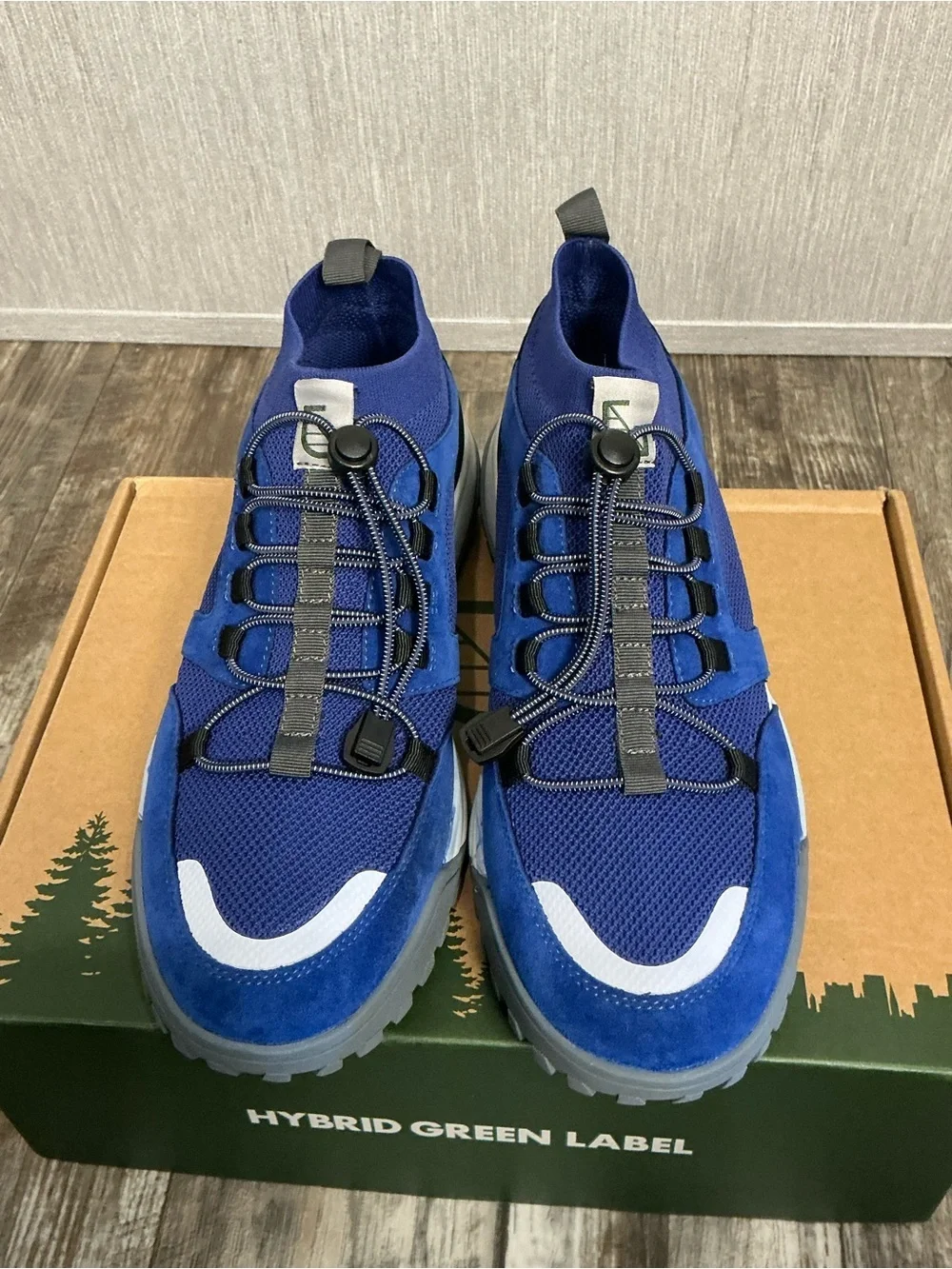 Hybrid Green Label Men's Blue Mesh & Suede Trail Sneaker Size 9